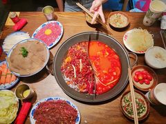 -萍姐火锅·公路夜市(武汉首店)