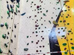 -问山MountQuest攀岩馆