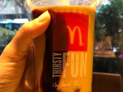 黑金奶茶-麦当劳(杭州庆春路店)