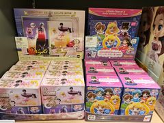 -泡泡玛特POPMART(上海环球港店)