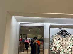 -万达广场(南昌红谷滩店)