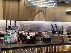 -星巴克臻选(上海合生汇1F店)