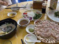 -官塘陈记鱼生·潮汕砂锅粥·牛肉火锅(潮枫路总店)