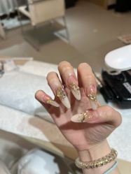 -LynLyn琳林美甲美睫