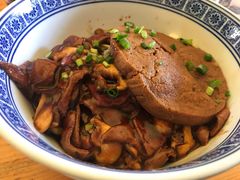 -沪西老弄堂面馆(定西路店)