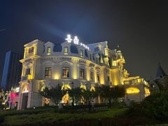 -东港音乐喷泉广场