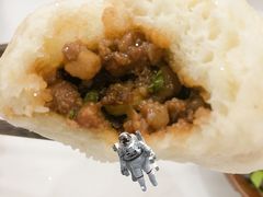 -李与白包子铺(桐梓林店)