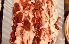 Hand-Cut Fresh Rib Meat