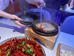 -钳小柒·小龙虾蓝龙王烧烤夜宵(长寿路店)