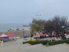 -巴陵广场