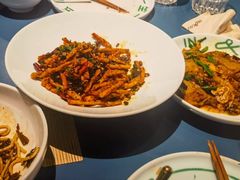 -一坐一忘云南菜(嘉里中心店)