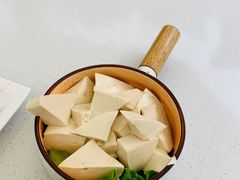 -墨居上隐·院子里火锅(峨眉店)