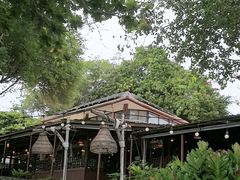 -卷心菜和避孕套餐厅(Pattaya)