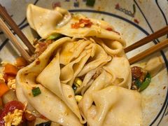 -陇上秦轩西安biangbiang面(朝龙汇店)