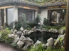 -鲤院·新中式美学·庭院餐厅(夫子庙店)
