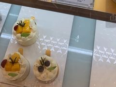 -花花卷卷·鲜食蛋糕(静安久光百货店)