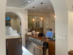 -有猫主题·治愈系猫咖(曾厝垵店)