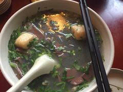 -佬钱湾仔(衣裳街店)