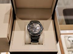 -亨吉利世界名表中心(砂之船奥莱店)