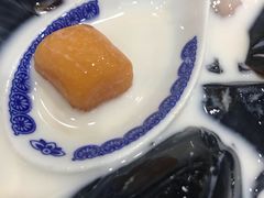 -赵记传承特色牛奶甜品(泉城广场店)