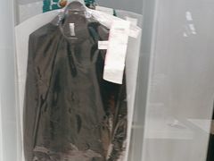 -福奈特洗衣洗鞋(宝华广场店)