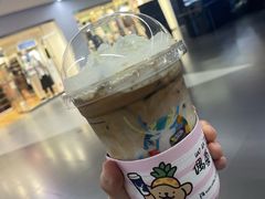 黑凤梨拿铁-瑞幸咖啡(北美N1购物中心店)