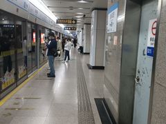 -曲阜路(地铁站)