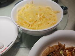 -味上湘菜馆(岳麓山店)