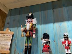 -米德维奇俄式西餐厅(西六道街店)