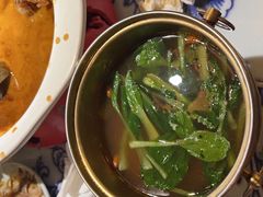 -卢大鲜鱼头捞饭(美利广场店)