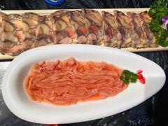 8s鸭肠-热火朝天鲜切牛肉火锅(南强街巷店)