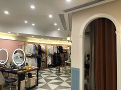-拾光秀照相馆(石家庄勒泰中心店)