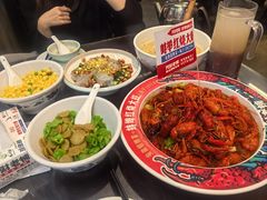 -阿财老铺·老蚌埠龙虾城(华夏总店)