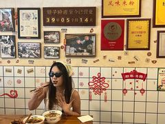 -矮子粉店1985·长沙米粉(湘春路店)