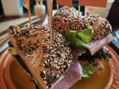 -Catch Bagel(芳草地店)