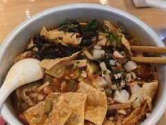 -丽丽三鲜螺蛳粉(田林路店)