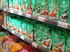 -良品铺子(白云新世界店)