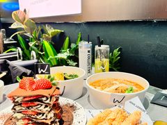 -W COLLECTIVE  DESSERT SHOP