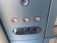 -浦东1号2号航站楼(地铁站)