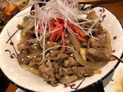 牛肉盖饭-気楽亭和食料理(气乐亭大世界本店)
