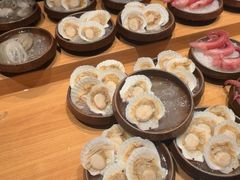 -钱小奴海鲜自助黑金店(杭州滨江龙湖店)