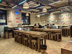 -云阿蛮云南生烫牛肉米线(奉贤路店)