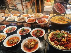 -雍容荟帝王蟹活龙虾展台自助(IFS黑金店)