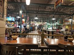 大堂-大食代美食广场(上海中心店)