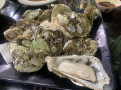 -大富蚝乌东哥饭店·石锅鱼杂·柠檬鸭(革新路店)