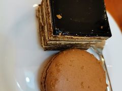 -燕庭·纯燕窝·甜品下午茶(南京西路店)