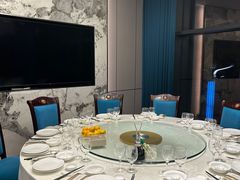 -荣誉海鲜酒楼(海湾店)