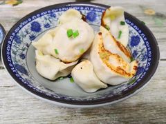 -无名氏宵夜小摊(祝家三姐妹馄饨店)
