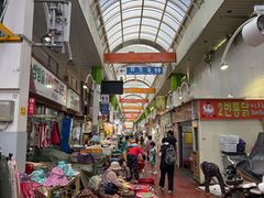 -西归浦每天偶来市场