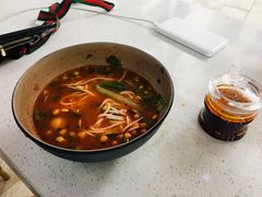 -官人桥番茄米线(温江行署店)
